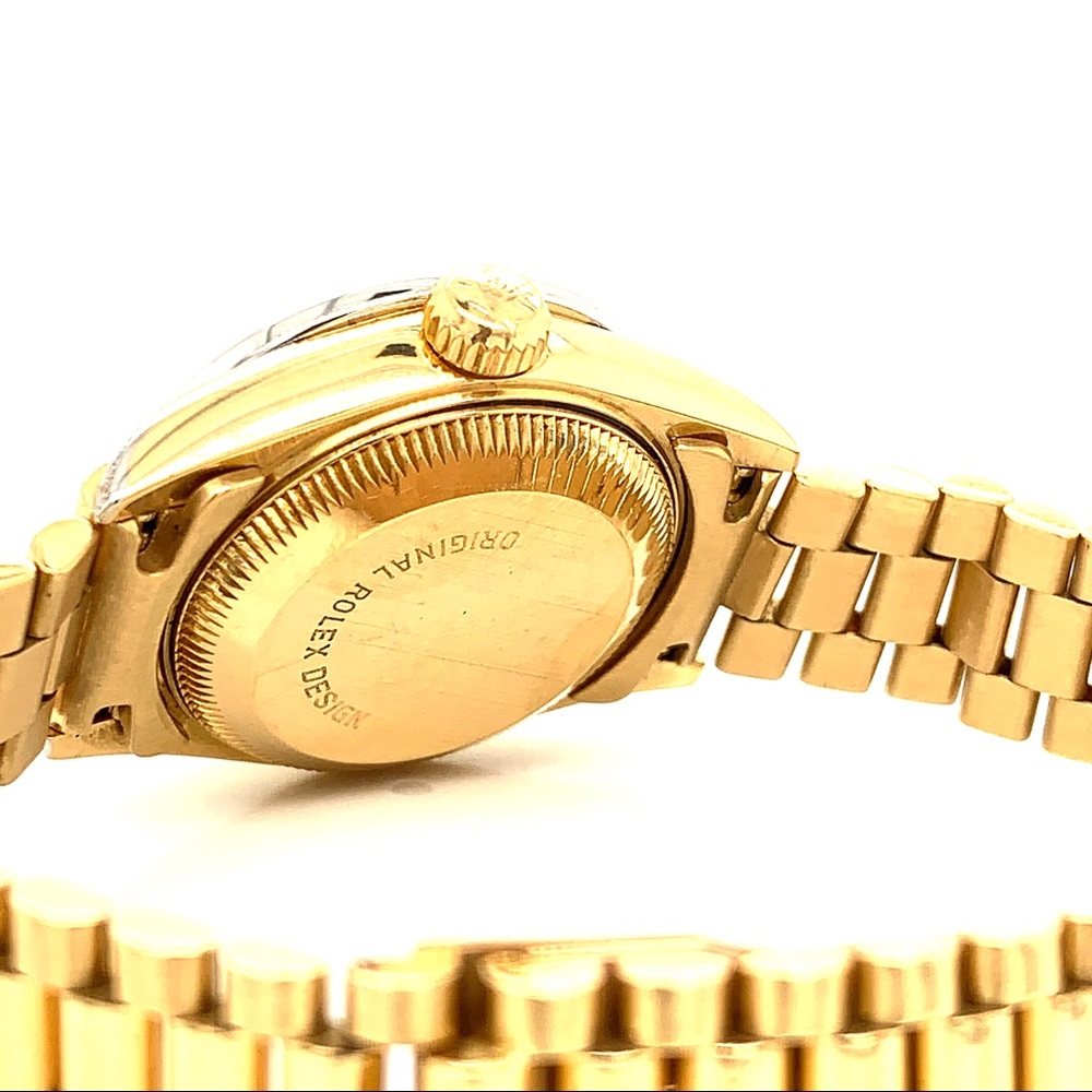 SOLD 18K Yellow Gold Oyster Perpetual Datejust 🖤 - Picture 10 of 11